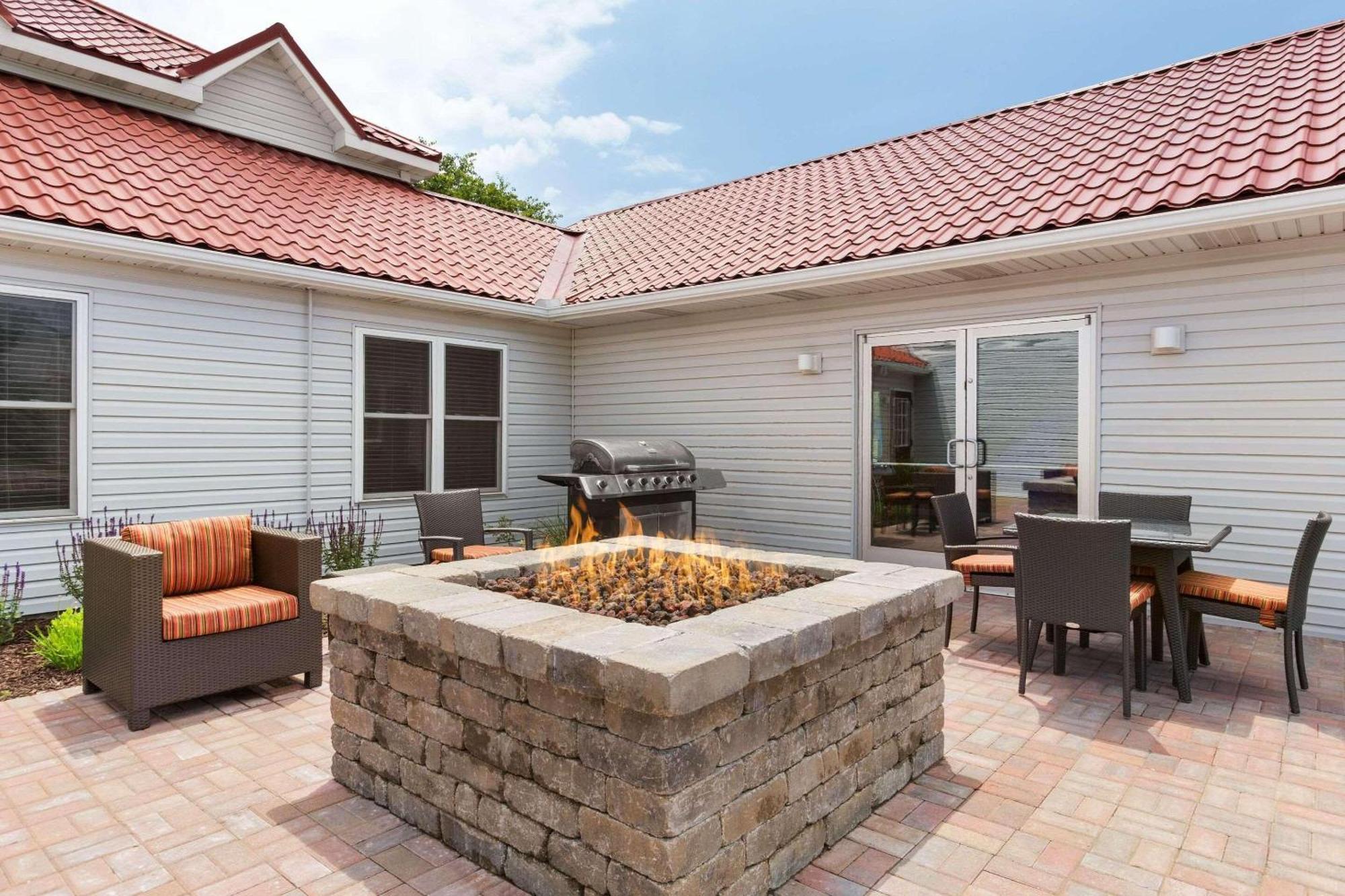 Country Inn & Suites By Radisson, Holland, Mi 외부 사진